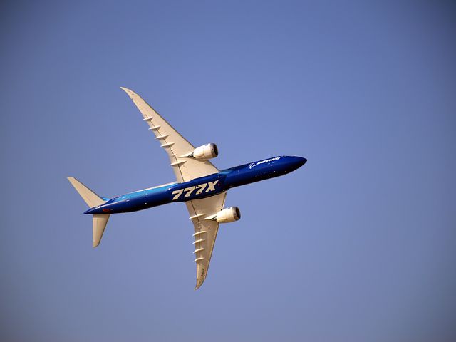Как летать бизнес-классом дешевле: лайфхаки